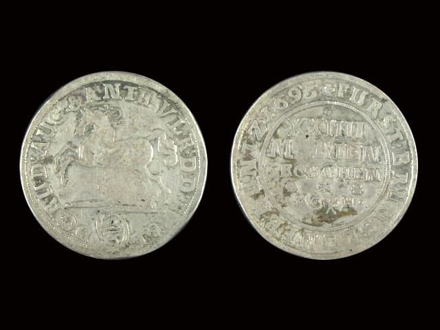 Los 1742