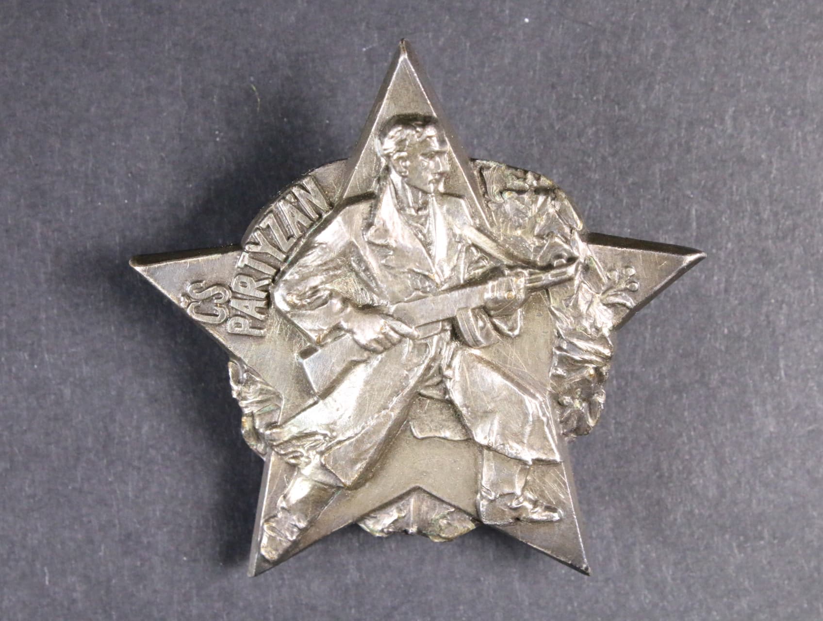 Hvězda československého partyzána