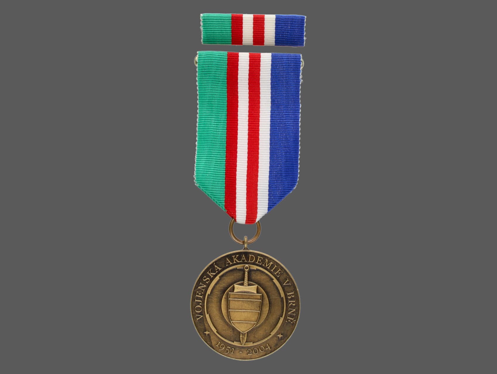 Pamětní odznak vojenské akademie v Brně 1951-2004