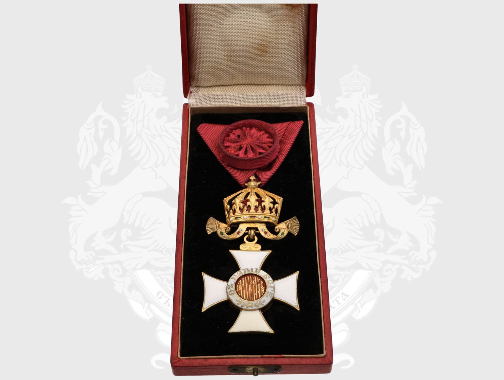 Řád svatého Alexandra, IV. stupeň, (důstojník) II. typ, pozlacený bronz, smalty, neznačen, původní stuha, původní etue, opravovaný smalt na spodním rameni kříže