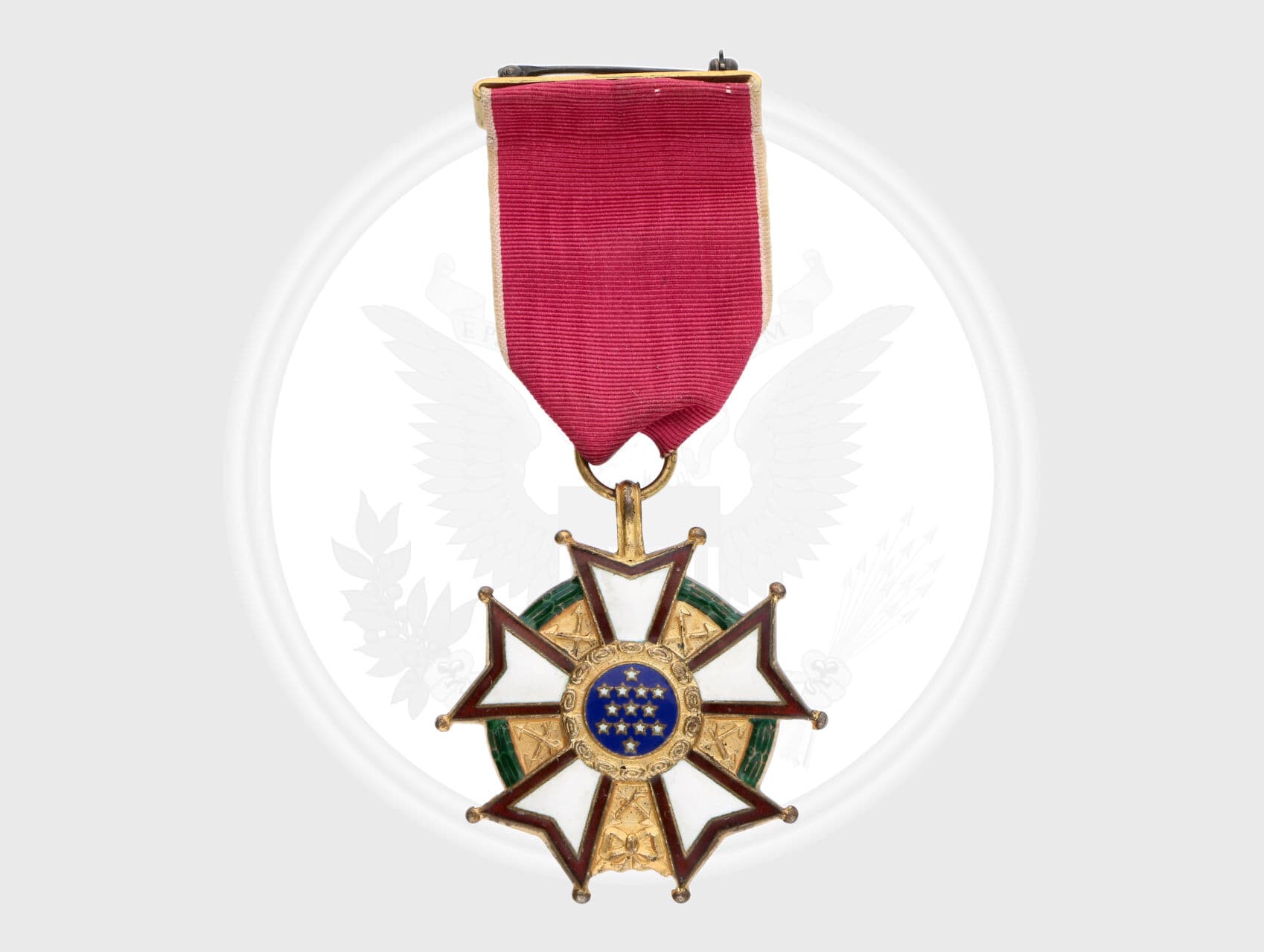 Záslužná legie (Legion of Merit) Legionář, na závěsu č. 13218, starší provedení