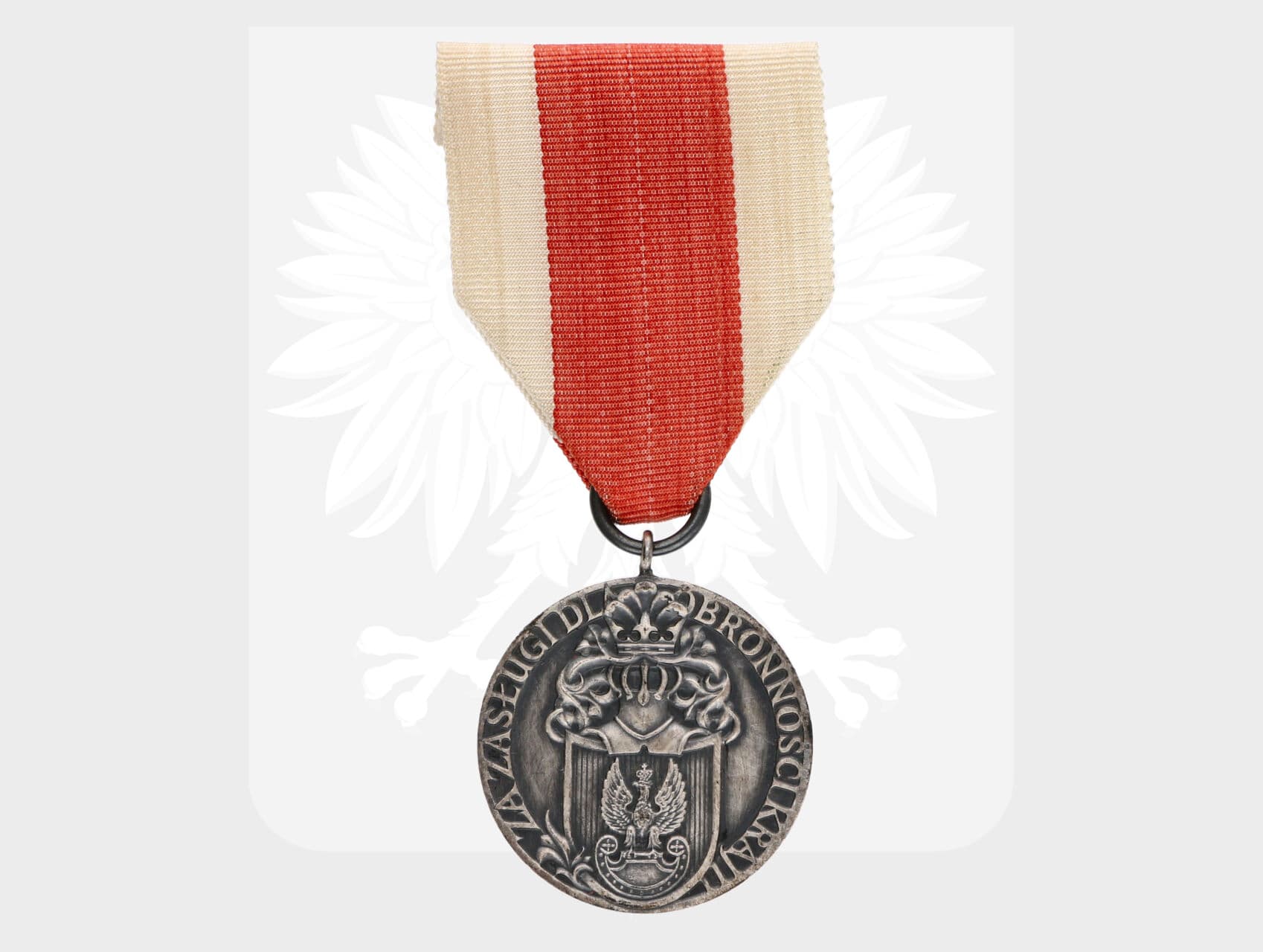 Stříbrná medaile za zásluhy o obranu státu, od roku 1991