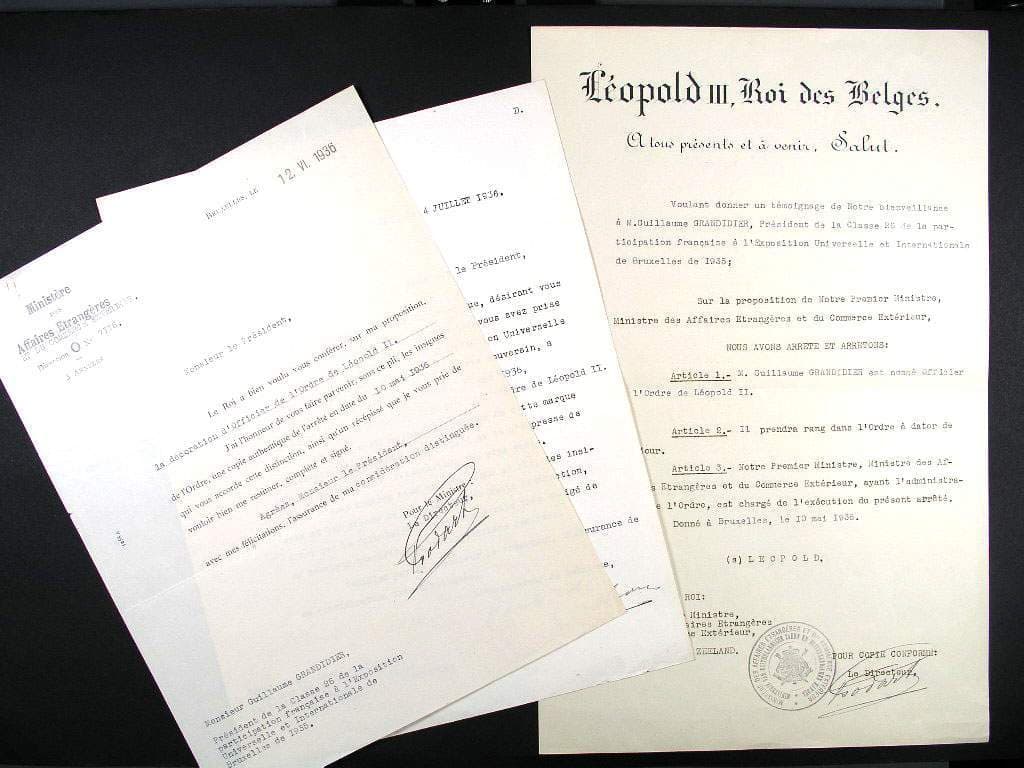 Dekret na Řád Leopolda, důstojník + průvodní dopisy