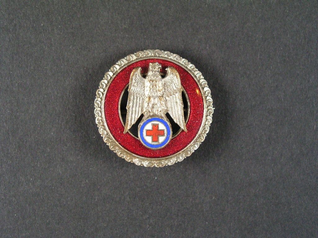 Odznak červeného kříže za 10 let vzorné služby č.448