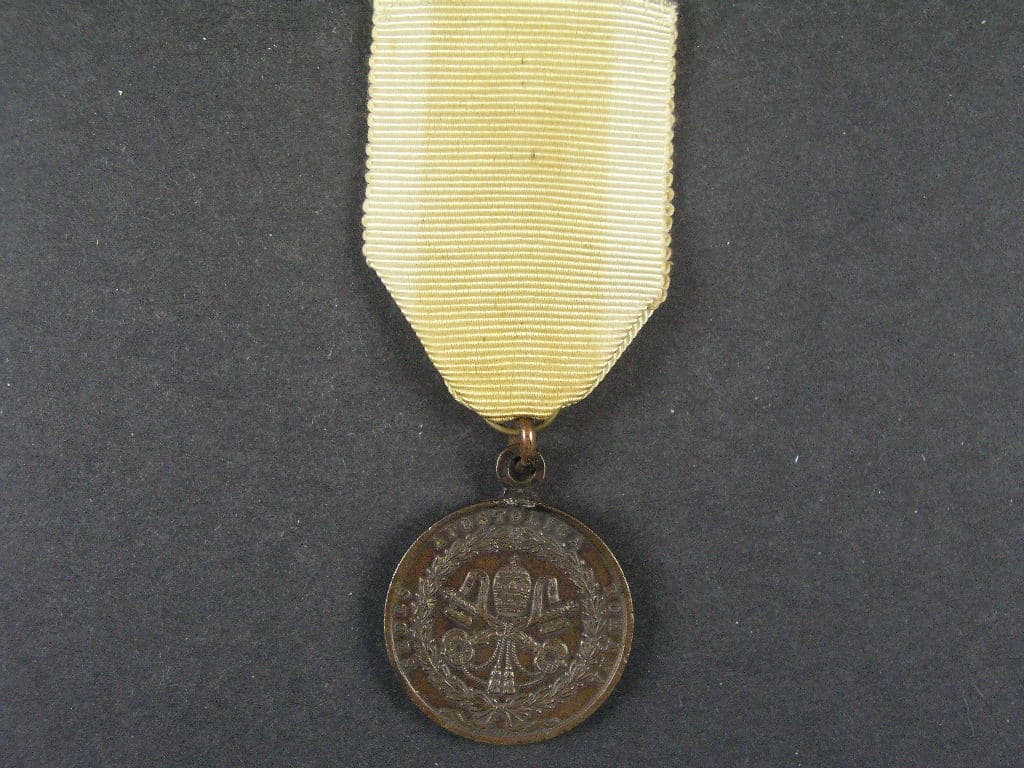 Medaile za záchranu papežských států rakouskými vojsky 1849, pro poddůstojníky, nová stuha