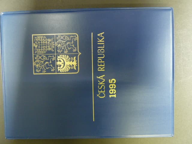 album české pošty 1995 (kompletní ročník známek 1995) bez PTA 3