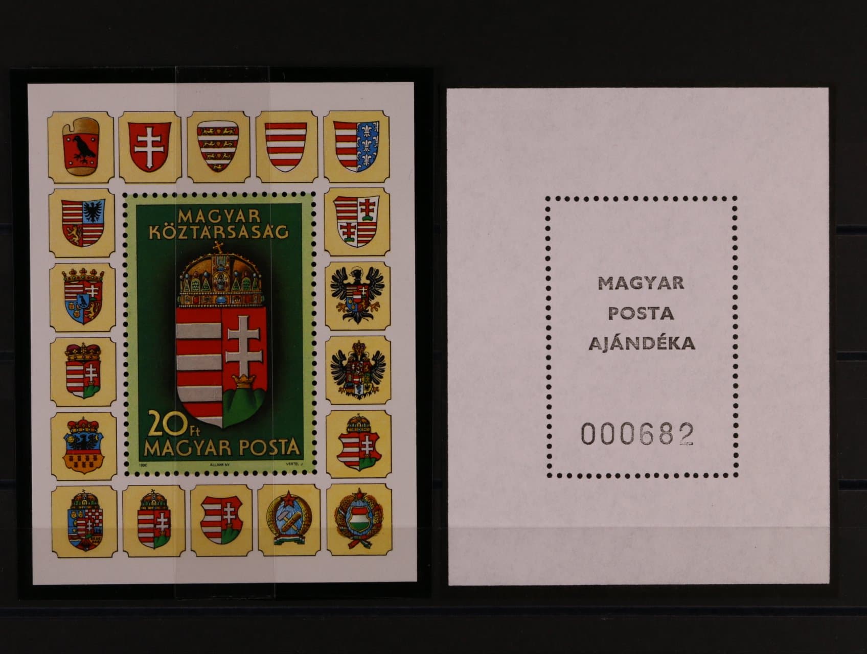 Bl. Mi. 211 A I se zn. Mi. č. 4100 A s přítiskem MAGYAR POSTA AJÁNDÉKA s číslem 000682, bloky byly součástí dárkového alba maďarské pošty, 100 EUR (náklad jen 3100 sk)