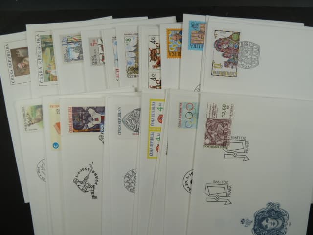 kompletní ročník obálek FDC 1998, kat. číslo 166 - 203, celkem 35 ks