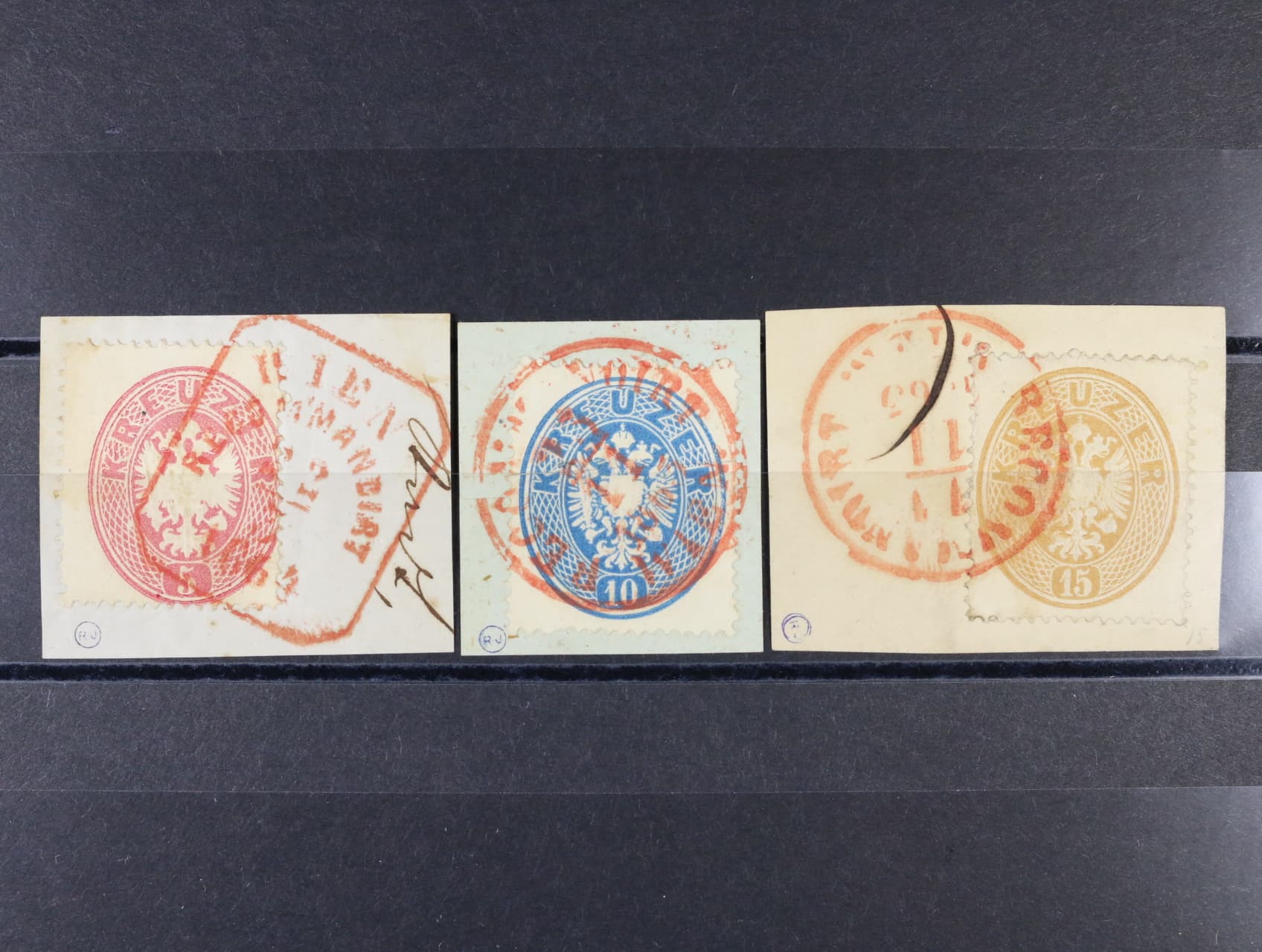 zn. Fe. č. 26 - 28 na výstřižcích s červenými R-raz., dobrá kvalita, 185 EUR
