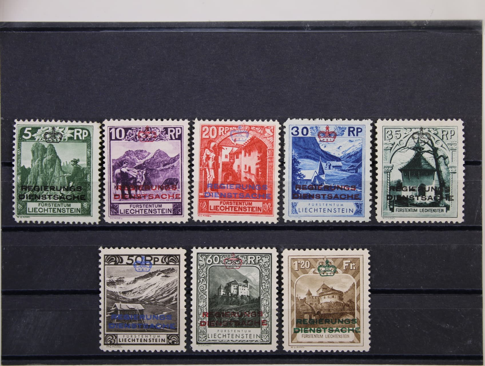Dienstmarke Mi. č. 1 - 8, 1200 EUR