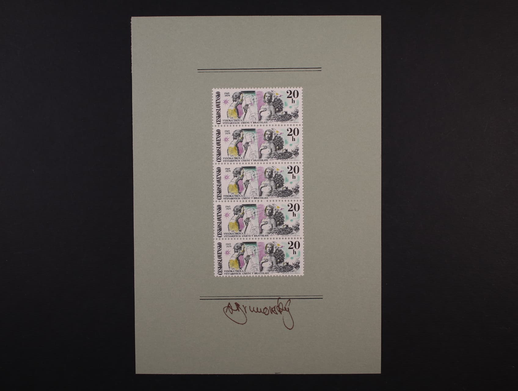 Malíři - Brunovský Albín 1935 - 1997, slovenský malíř, grafik, ilustrátor, národní umělec - zn. č. 2374 ve svislé 5ti-pásce nalapena na kousku karton papíru s vlastnoručním podpisem