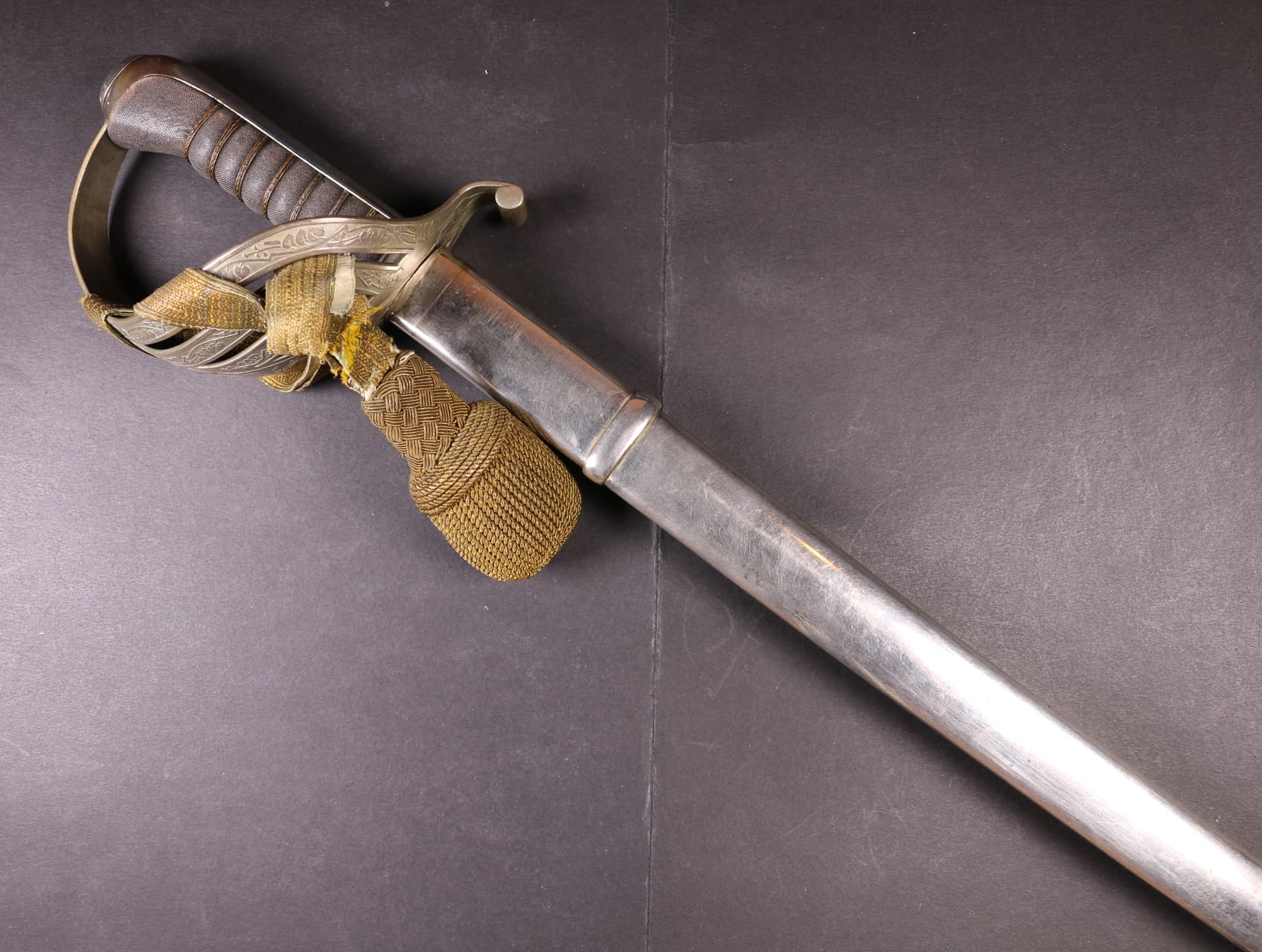 Šavle vz. 24 pro důstojníky čs armády + portepe