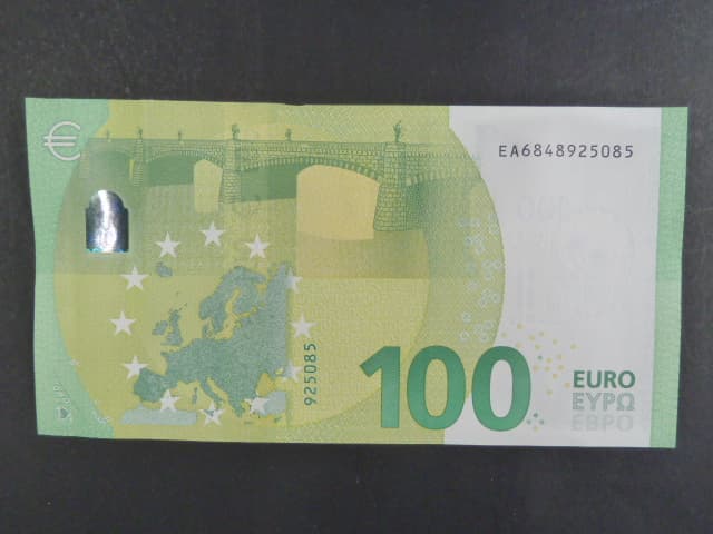 100 Euro 2019 série EA, podpis Mario Draghi, E010