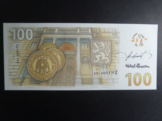 Pamětní tisk z nevydaného oceněného návrhu 100 Kč 2019 série A01 od Karla Zemana k 100.výročí budování české měny, motiv s Rašínem, s vlastnoručním podpisem "Martin Srb" a "Karel Zeman"
