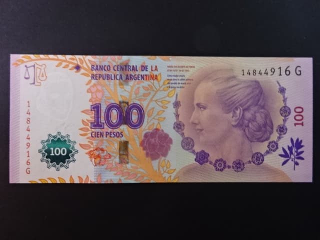 ARGENTINA, 100 Pesos 2013, BNB. B412a, Pi. 358b