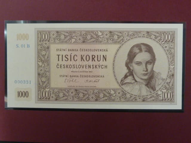 1000 Kčs 1951 série B 01 novotisk vydaný STC ve spolupráci s ČNB, papír s vodoznakem, kvalitní tisk, dárkový obal