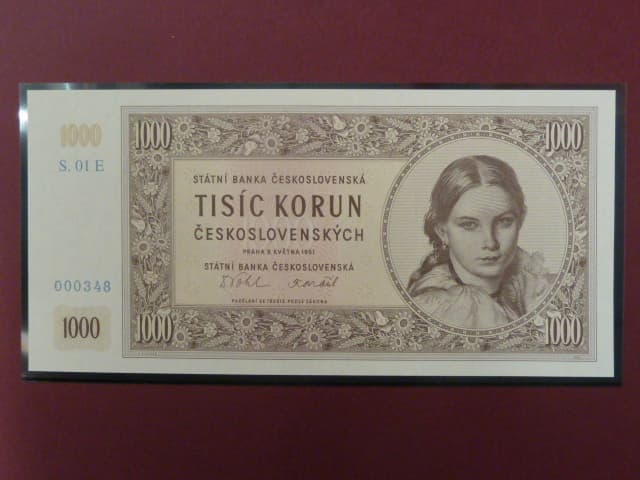 1000 Kčs 1951 série E 01 novotisk vydaný STC ve spolupráci s ČNB, papír s vodoznakem, kvalitní tisk, dárkový obal