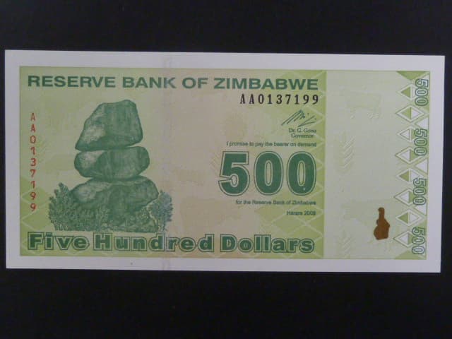 ZIMBABWE, 500 Dollars 2009, BNB. B189a, Pi. 98