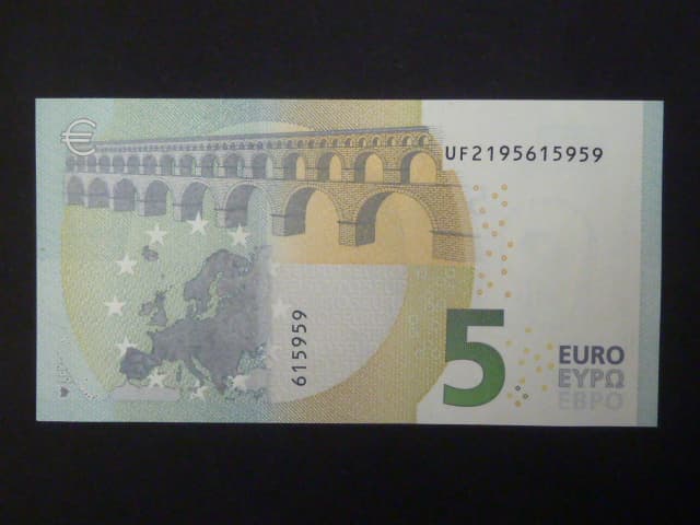 5 Euro 2013 s.UF, Francie, podpis Lagarde, U009