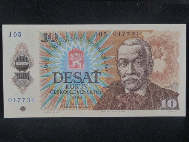 10 Kčs 1986 série J 05