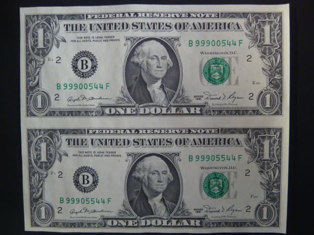 USA, 1 Dollar 1981 B - New York, ve svislé 2-pásce, Pi. 468a