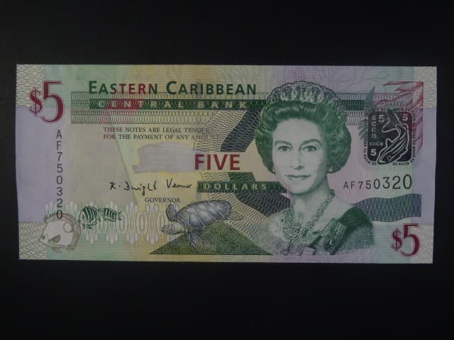 VÝCHODOKARIBSKÉ STÁTY - Antigua and Barbuda, 5 Dollars 2003, BNB. B226a, Pi. 42