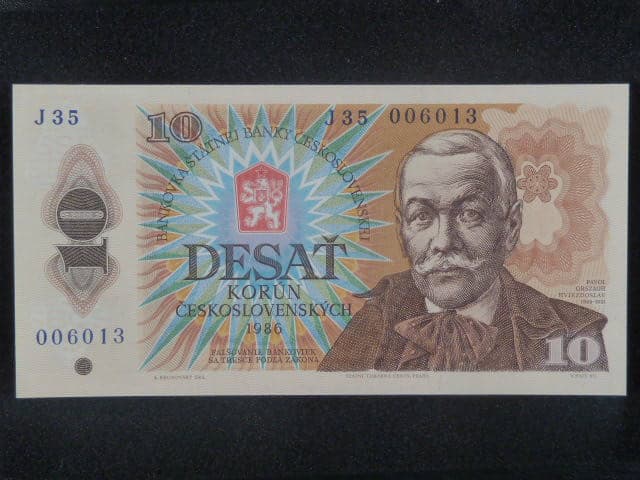10 Kčs 1986 série J 35 poslední série z I.desky