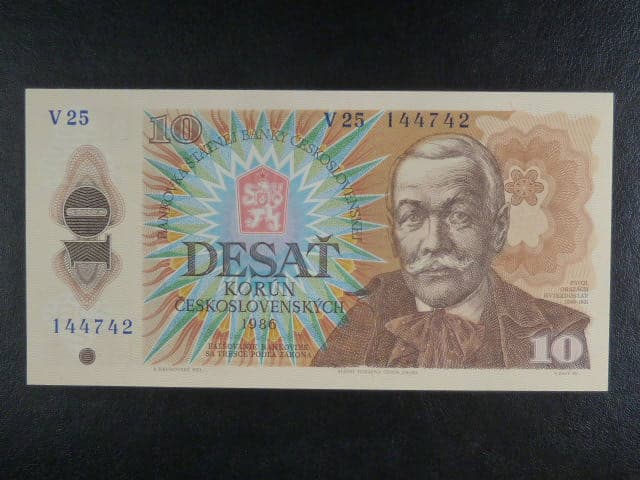10 Kčs 1986 série V 25