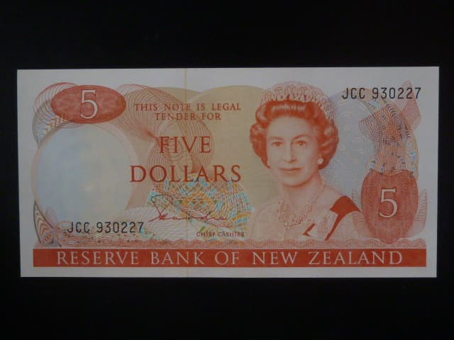 NOVÝ ZÉLAND, 5 Dollars 1981, série JCC, BNB. B118a, Pi. 171