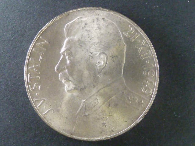 100 Kčs 1949 70.výročí narození J.V.Stalina