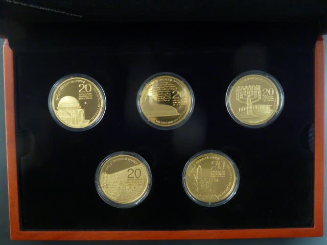 sada 5x 20 New Shekels 2010 - 2014, 5x 31,1g, Au 0,999, náklad 3600ks, společná i jednotlivé etue, certifikáty, bezvadný stav, proof