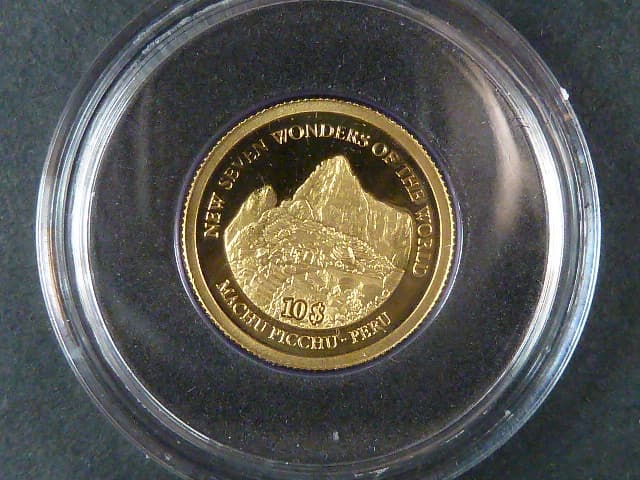 10 Dollars 2009 Machu Picchu, Au 999/1000, 1g, náklad 7000 ks, průměr 13,92 mm, certifikát