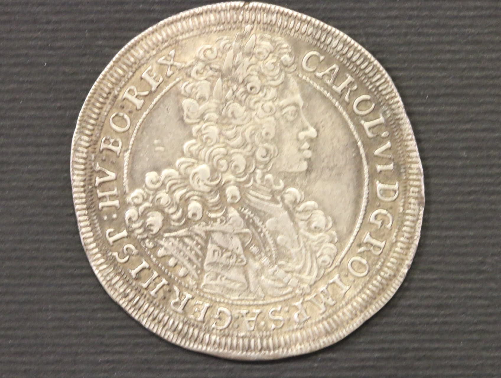 Karel VI. 1711-1740 - 1/2 Tolar 1713 Kutná Hora, 11.13 g, mincmistr Bernhard Wonsidler, Hal.1853, Dietiker 996, N31, patina, vzácný_