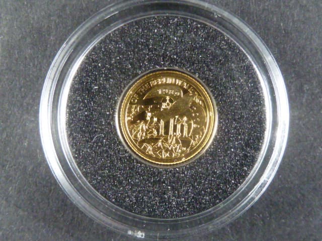 Niue, 2,50 Dollars 2019, Au 999/1000, 0,5g, průměr 11 mm, z cyklu nejmenší zlaté mince světa