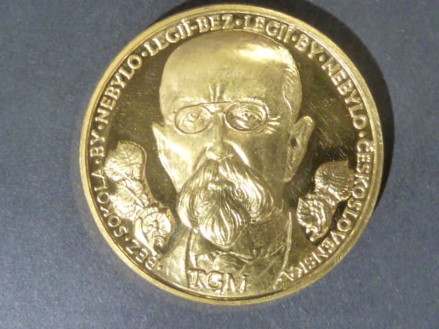 Au + Ag + Cu medaile V.Oppla - Obec Legionářská z cyklu pocta medailérům 3.díl, Au 0.999, 69,80 g, Ag 0.999, 110g, Tombak 95 g, 60 mm, ražba ČM 2022, náklad 10 ks číslovaných, etue, certifikát
