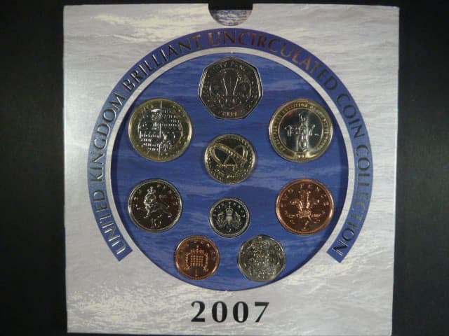 Sada oběžných mincí 2007, kvalita BU + etue