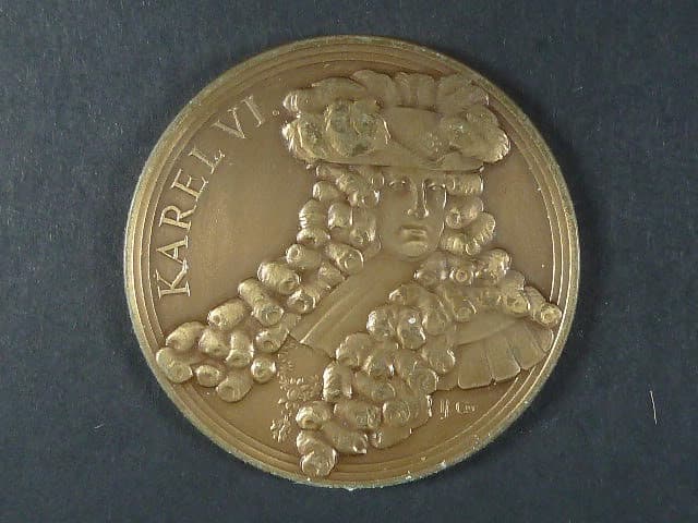 Ms medaile Karla VI., 50 mm, 45 g, náklad 500 ks, ražba Česká mincovna 2010