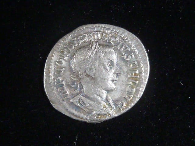 Denár, rok 241-243 n.l. - Gordianus III.
