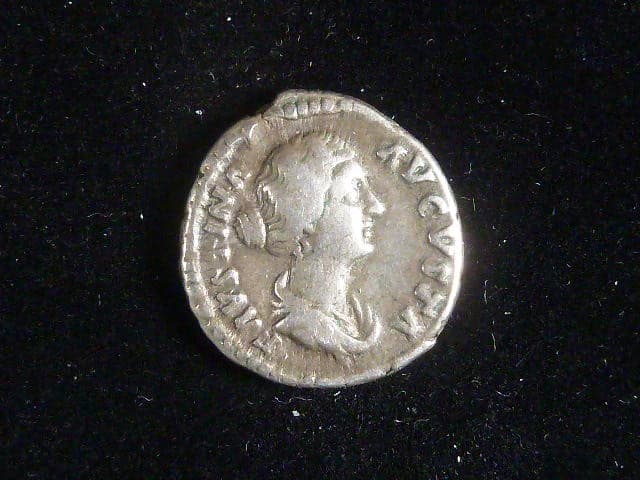 Denár, rok 150-170  n.l. - Faustina Minor