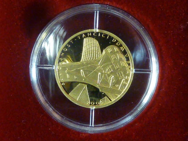 2000 Kč 2005 Architektura - Tančící dům v Praze, 6,22 g