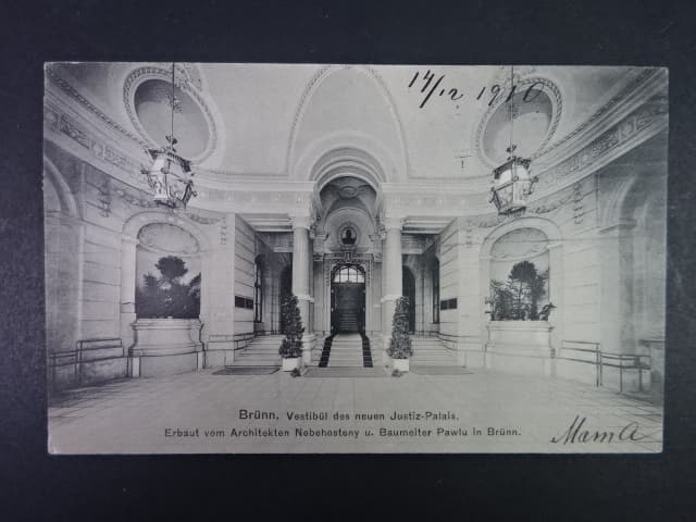 Brno - Hradební ulice (Basteigasse) dnes Roosveltova, vestibul justičního paláce, prošlá 1910