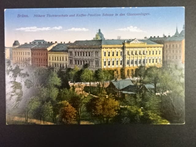 Brno - Koliště (Glacis) sady, neprošlá