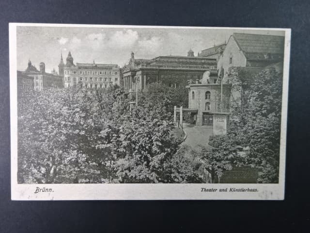 Brno - Malinovského nám. (Theaterplatz), neprošlá