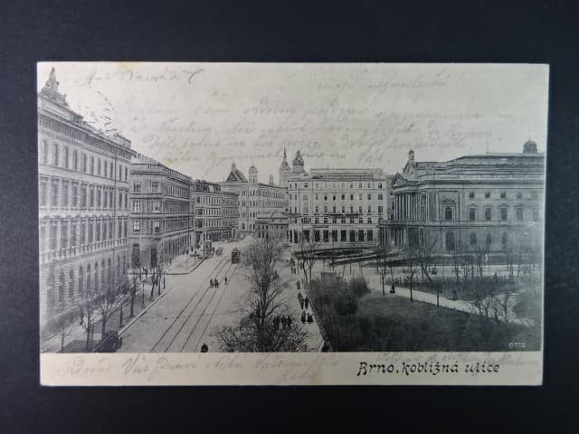 Brno - Malinovského nám. (Theaterplatz), prošlá
