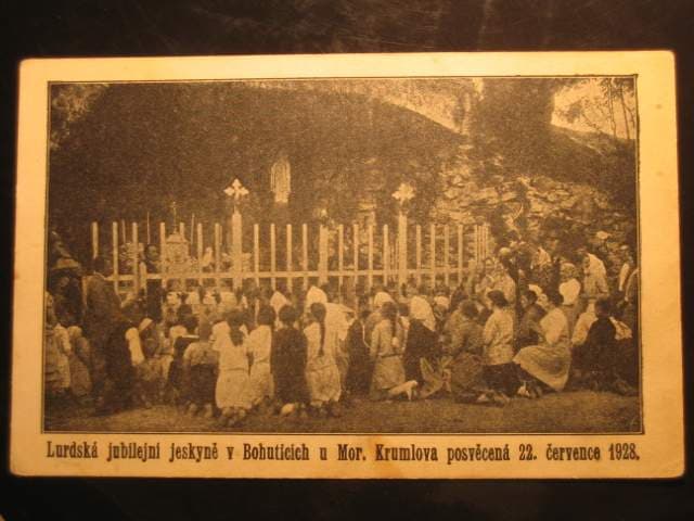 Bohutice u Mor. Krumlova, čb. pohlednice Svěcení 22.července 1928, neprošlá