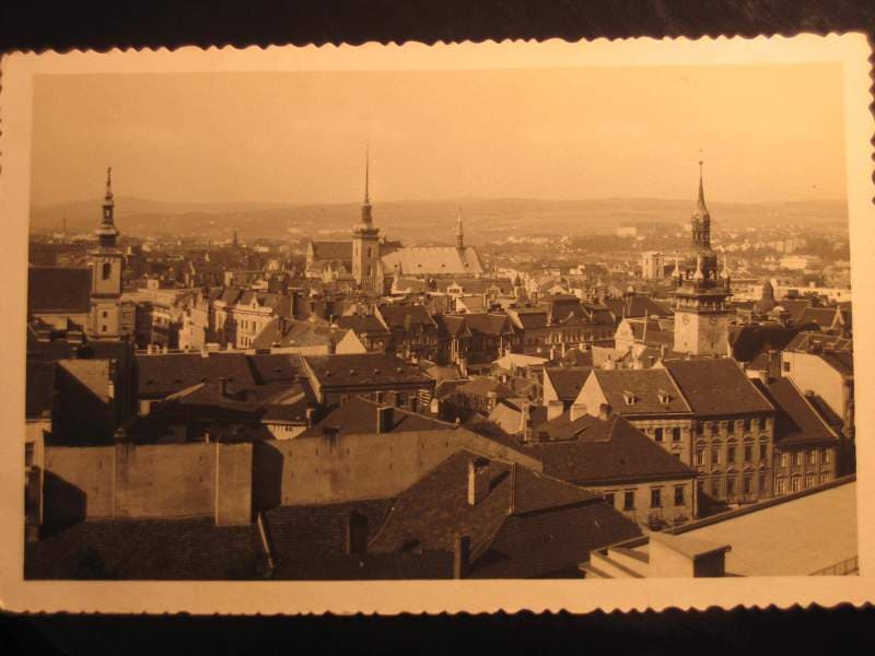 Brno, čb. fotopohlednice, celkový záběr, neprošlá