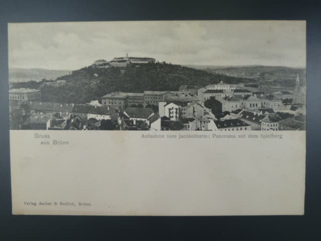 Brno, panorama se Špilberkem, neprošlá