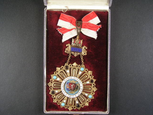 Los 1935