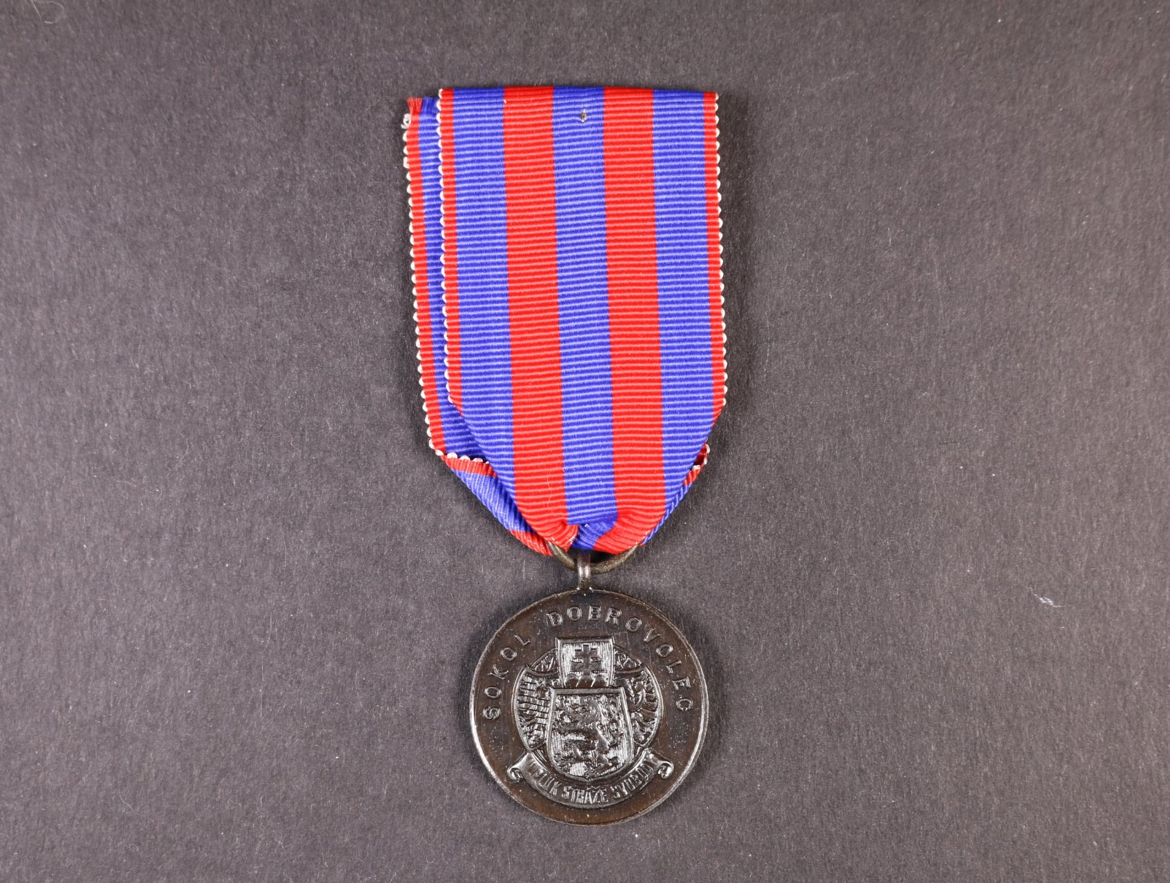 Medaile II. pluku Stráže Svobody, nepůvodní stuha