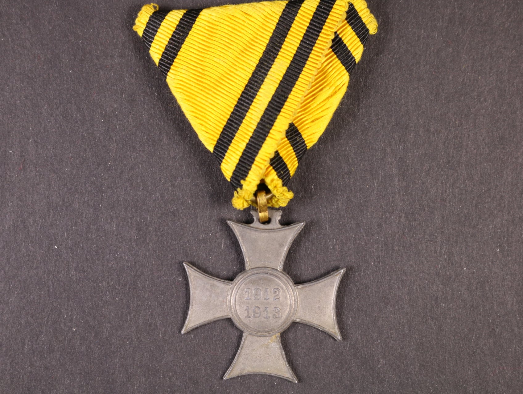 Mobilisační kříž 1912-13, náhradní kov, původní stuha